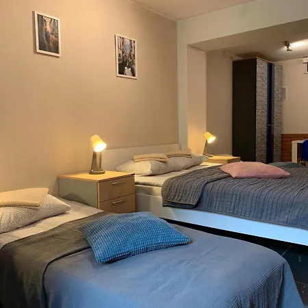 Gallery Bed & Breakfast Warsaw